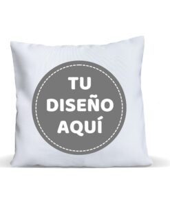 Almohadón blanco personalizado con tu diseño, sobre un fondo blanco.